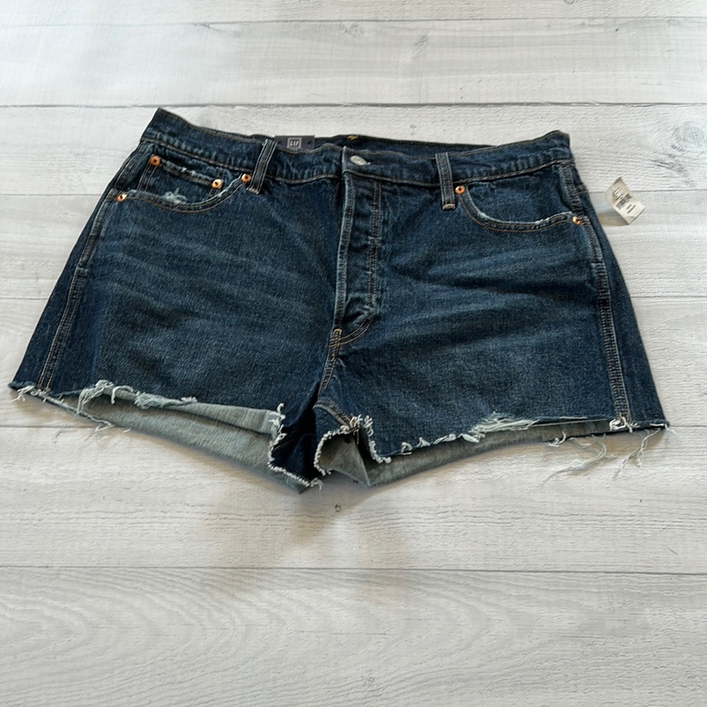 GAP High Rise HR Cheeky Denim Jean Short 3” Size 33/16R Dark Blue‎ Wash NWT